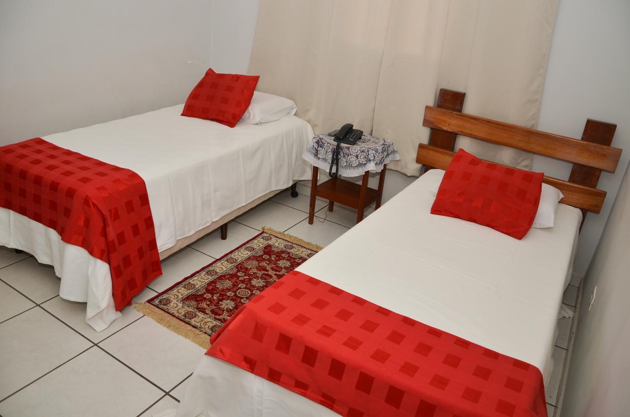 Pousada Victor Ribeirao Claro Exterior photo